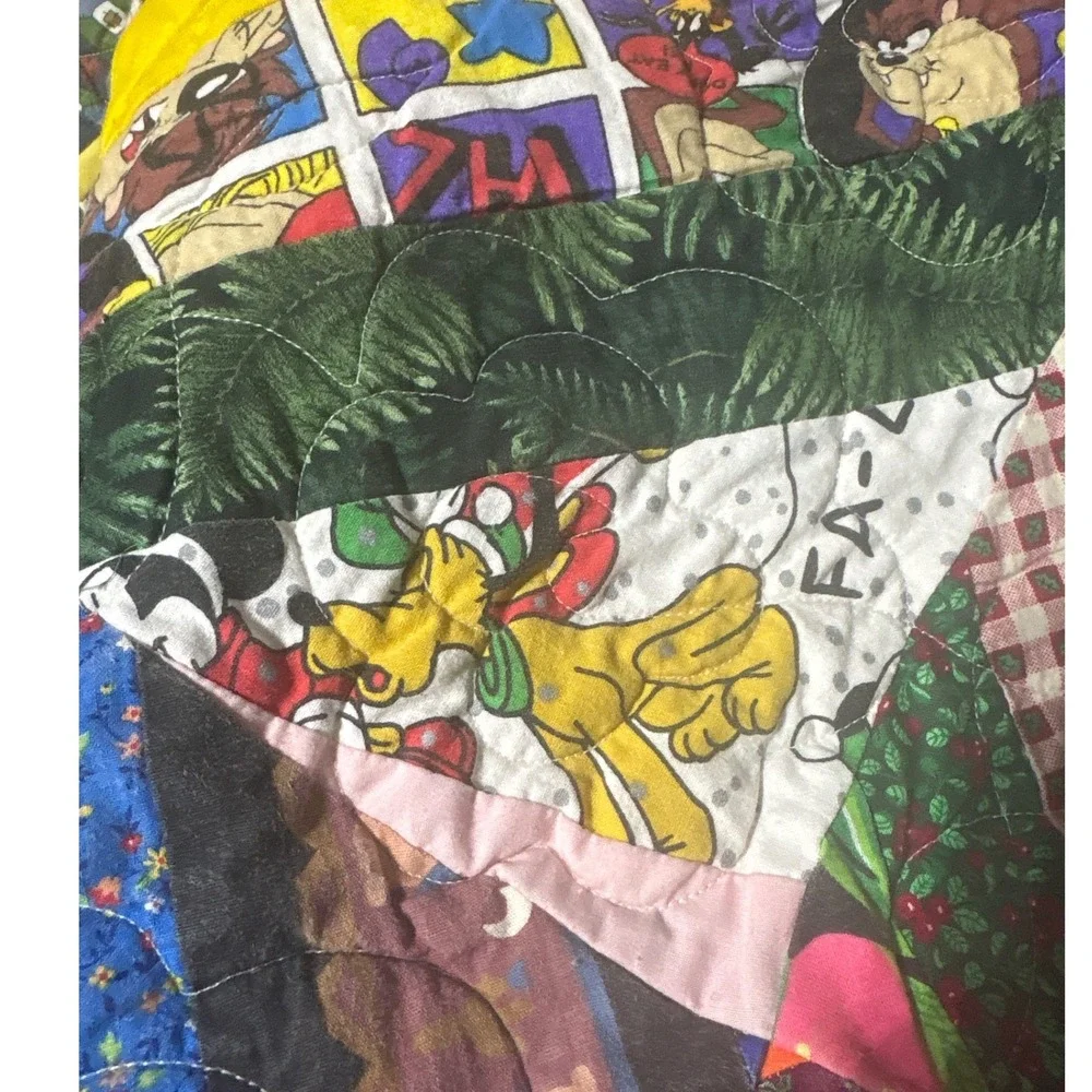 Vintage Handmade Patchwork String Quilt Looney Tunes Disney Throw Blanket 64x90